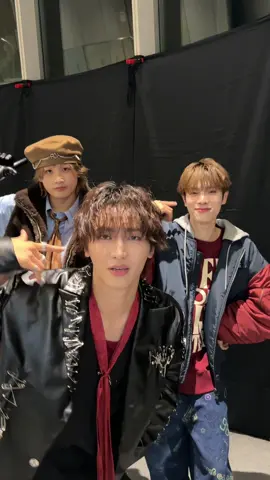 【 #ランデブーチャレンジ】 #DXTEENの 田中笑太郎 さんと 福田歩汰さんと 桜木雅哉 でランデブーチャレンジ  ありがとうございました！！ @DXTEEN  #パラノイドランデブー  #原因は自分にある 。 #ガルアワ #ガルアワ2025AW @GirlsAward