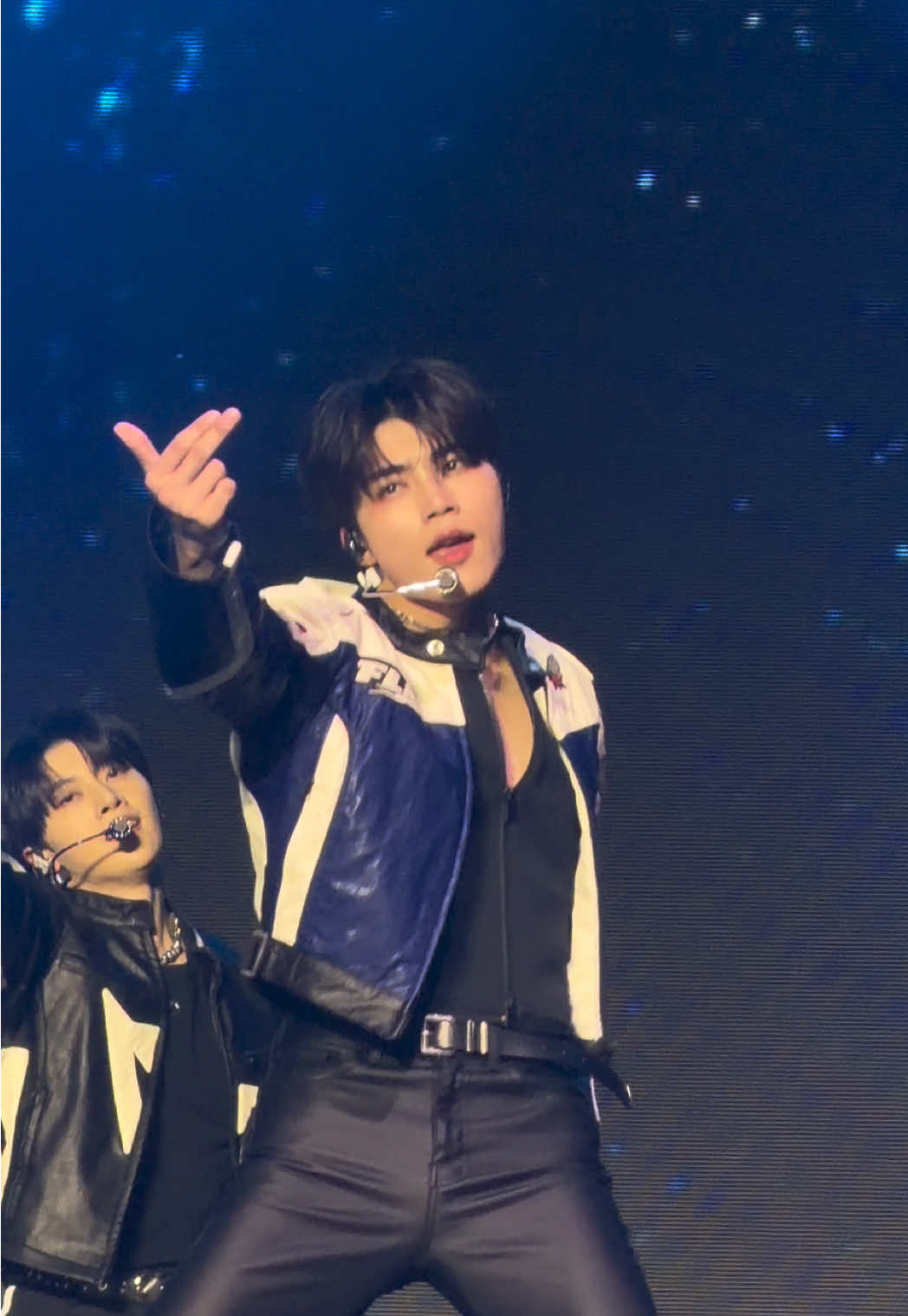 251018 HERE&NOW in Bangkok ICONIK⚡️ #hereandnow #ZEROBASEONE #ZB1 #박건욱 #PARKGUNWOOK 