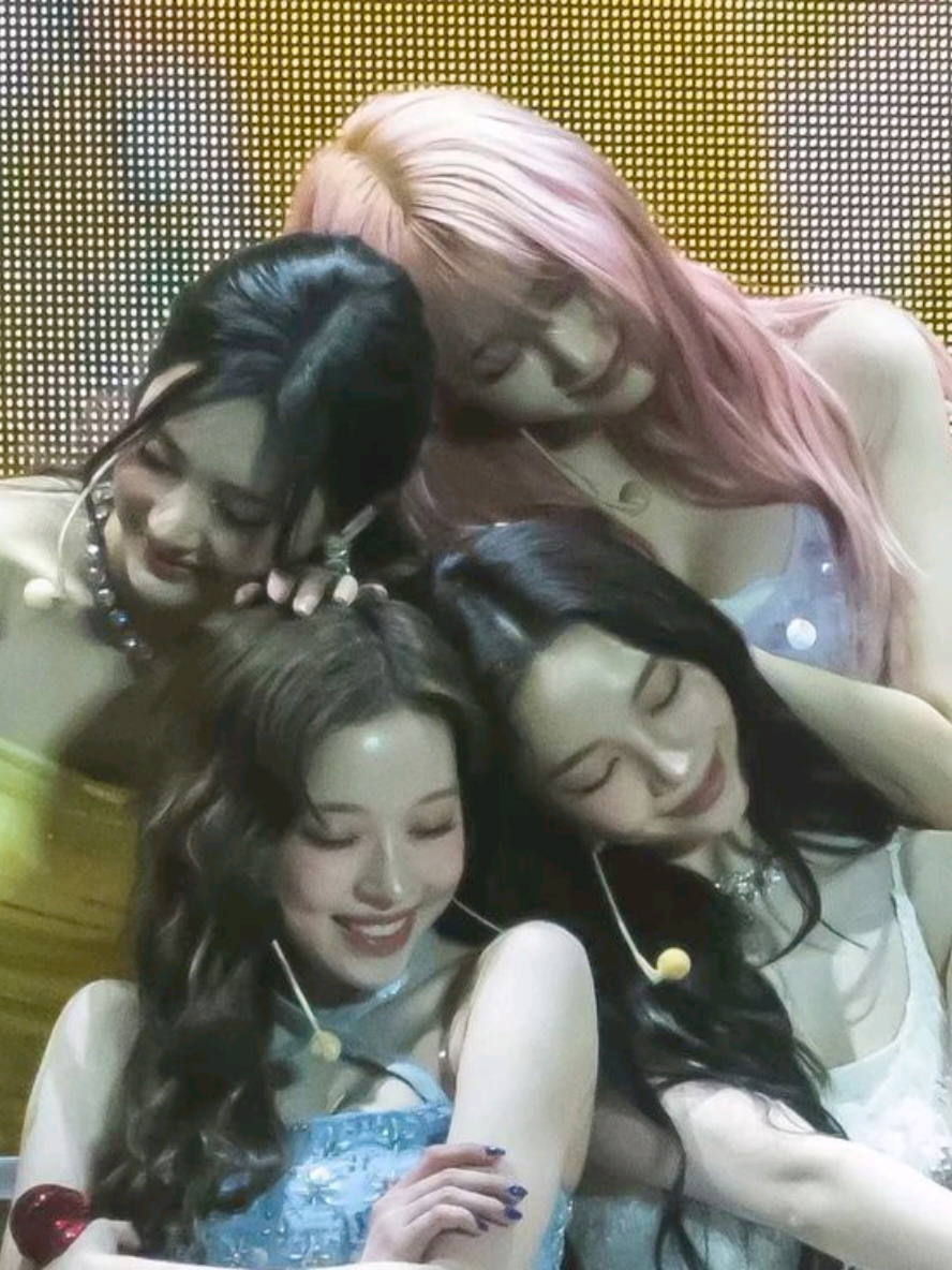 always a survivor | i will always be a defender. love my girls. #aespa #fyp #nohate #viral #kpop 