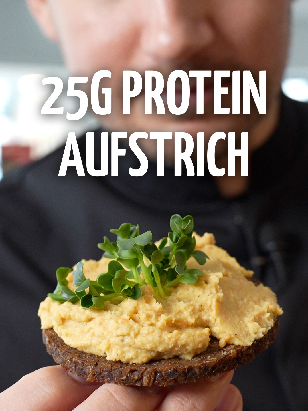 Frühstücksaufstrich mit 25g PROTEIN! Viel Spaß beim Nachmachen Dein Sven 🧑🏻‍🍳 Zutatenliste für mein Protein Frühstücksaufstrich Rezept: - 2 EL Kichererbsen aus der Dose - 1 Knoblauchzehe - 100g rote Linsen - Saft 1 Zitrone - 50ml Olivenöl - Pfeffer & Salz