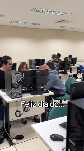Hoje celebramos o Dia do Cientista da Computação! 💻 Parabenizamos todos os profissionais e estudantes que, com dedicação e criatividade, transformam ideias em soluções, impulsionando a inovação e o avanço tecnológico. 💙 E conta pra gente, Você é da área e já ouviu alguma dessas frases? 👇 #DiaDoCientistaDaComputação #CiênciaDaComputação #Tecnologia #Inovação #orgulhofei 