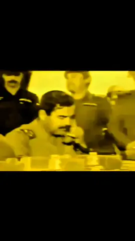 _عندما يتساوى الجميع في القوة يمكننا الحديث عن العدالة لكن حين يمسك أحدهم بالسوط والأخر بالقيود فإن العدل سوى وهم يباع للضعفاء..🍁🖤