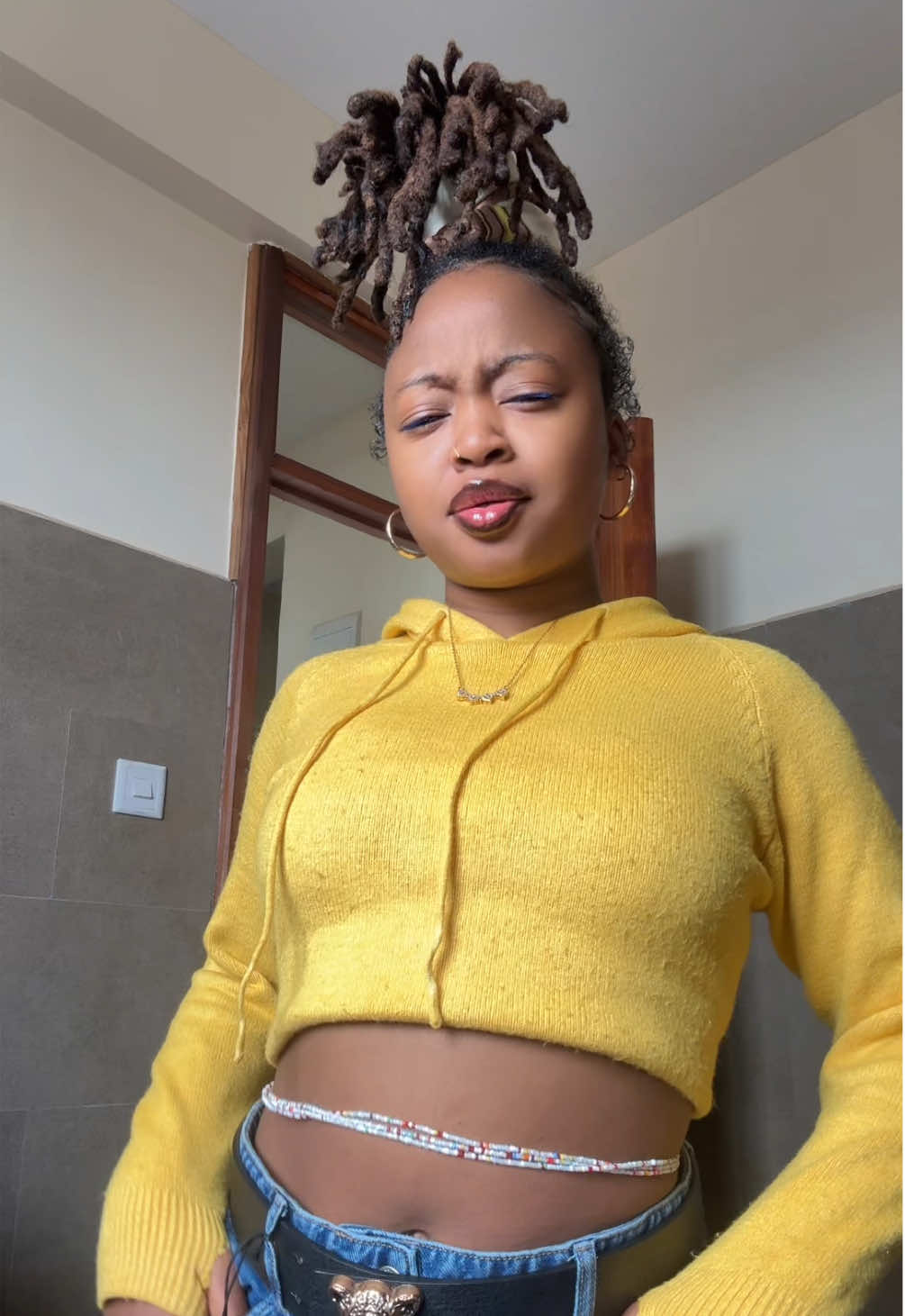 Unaombolezea wapi?Sends to many💛🌝 #amywarighe #warigzzzz 