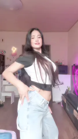 coka cola 2 #nehakakkar dance pikachhu 🥵❤️💋 #fypシ゚ #foryou #foryoupageofficiall #har_har_mahadev @sanusunar340 