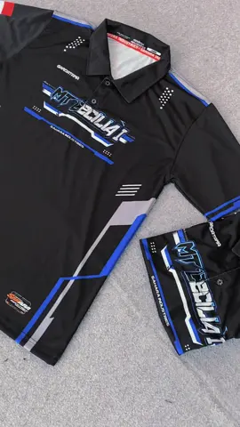 Mau costum jersey keren seperti ini? Langsung aja chat aja ke admin WA untuk konsultasi. Banyak promo menarik yang bisa kamu dapatkan, Mulai dari free kaos dan sampai potongan harga. Admin 1: 085 806 968 672 Admin 2 : 081 541 143 266 Ig : @sahara_industries01 & @sahara_industries02  Workshop: DS.gamping - Kec.Campurdarat (Tulungagung) 🚀Siap kirim kirim ke seluruh Indonesia #kaosdesign #kaossablon #jerseyprinting #jerseykeren #saharaindustries 