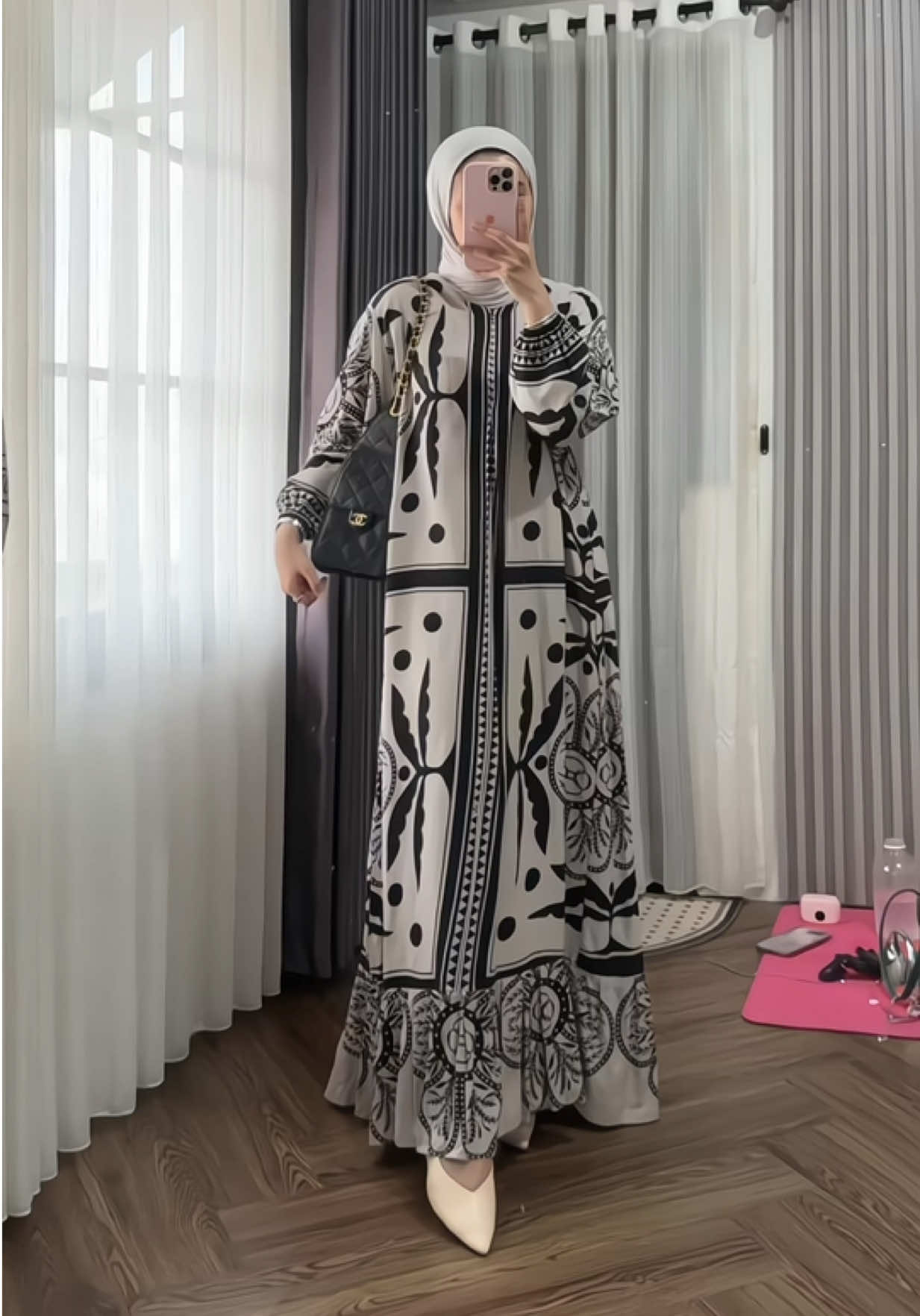 Yg adem buat kemana aja aq rekomendasiin gamis jumbo cantik ini, banyak pilihan motif, yg tak pake kode KANAYA 🖤