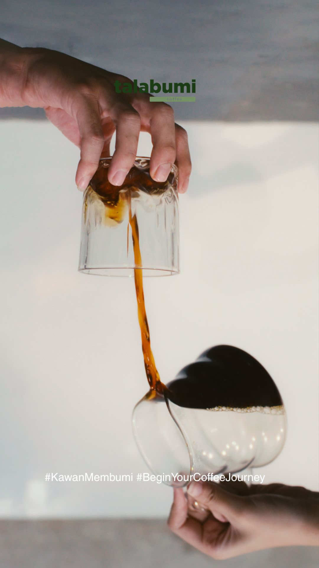 wrong side, right coffee #coffee #manualbrew #talabumicoffee #KawanMembumi #BeginYourCoffeeJourney 