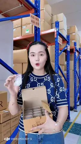 Em Quỳnh sang Thái thăm nhà máy sản xuất lăn đá khoáng