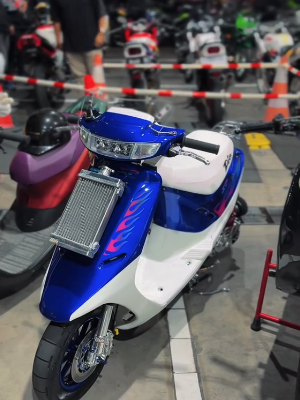 Tokyo ❌️ Bandung ✅️ Thx @shellcihampelas1bdg  See you next time 👋 #twostroke #2strokelover #shell 