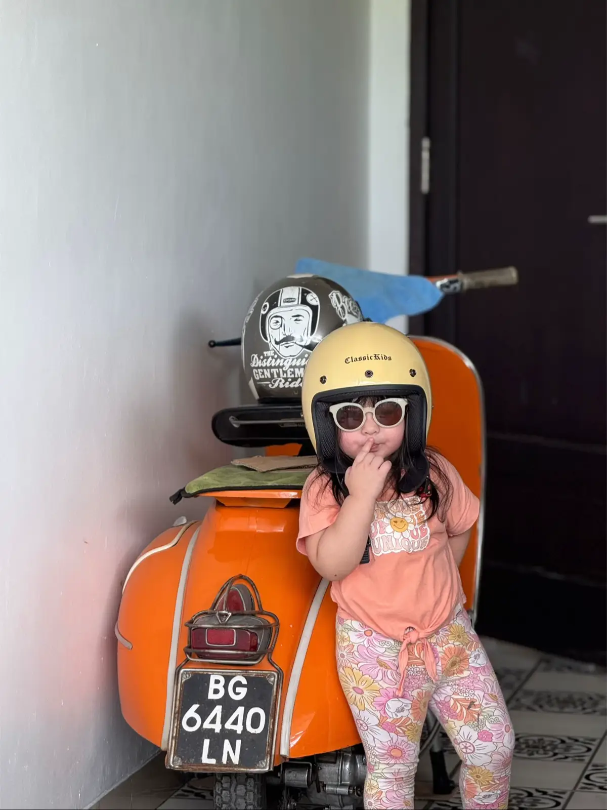 #vespaindonesia #vespaklasik #vespavbb #piaggio #vespaclassic 