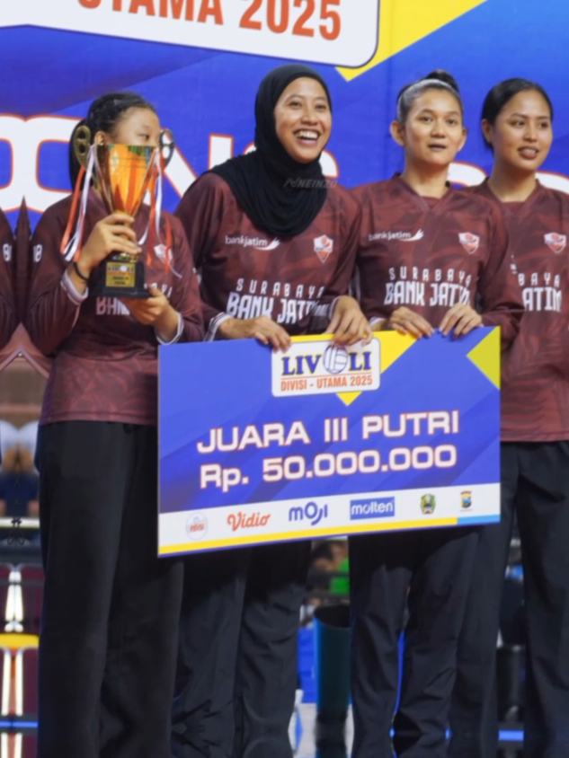 Smile Always 😊#megawatihangestri  #juara3 #livolidivisiutama2025  #bjtm #volleyballindonesia #fypdonkk😘😘 #viralllllll 