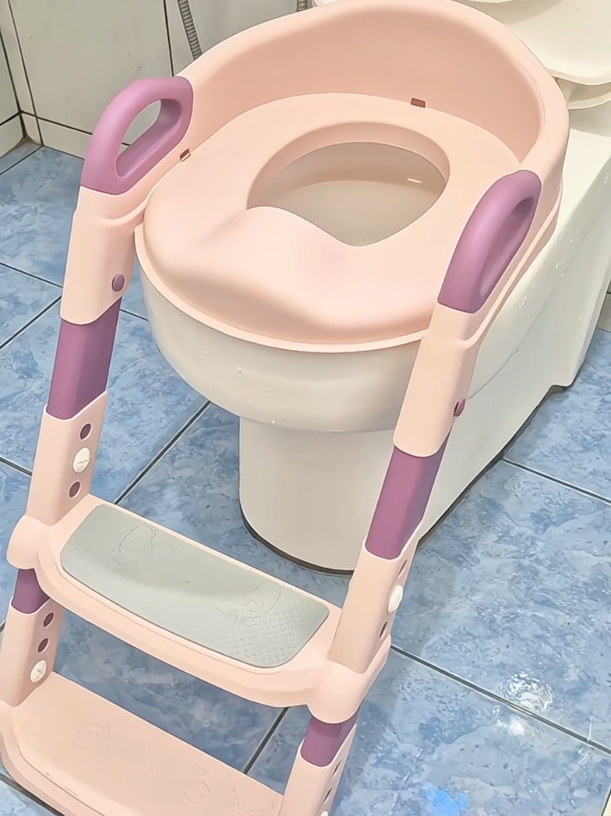 Foldable Toilet Seat with Ladder for Kids #toiletseat #pottytraining #potty #pottytrainer #toiletladder 