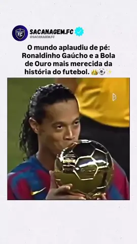 Ronaldinho gaucho era insano de verdade não tinha como negar 🧙⚽️#ronaldinho #ronaldinhogaucho #amofutebol⚽️♥️ #futebolarte #copadomundo2026 