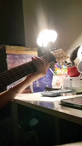 khó sinh hận #guitar #cover #fyp 