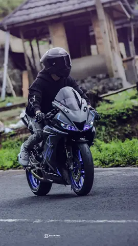 “Kurang apa? Kurang kamunya😅#fypシ゚ #r15v3 #trend #sunmori #xyzbca 