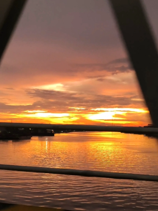 :) 4k 60fps sunset  .  .  #fypage #sunset #vibes #pocox7pro #senja #astrophile #pocox3nfc