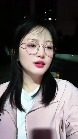 Harus bagaimana ?? #liekokchin #katakehidupan #fypage 