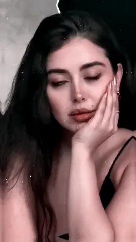 ادريك تضيع عقلك لي شفت الشامة🔥🫂🎶 . . .   .  . .   #تصميم_فيديوهات🎶🎤🎬 #تصميم_فيديوهات🎶 #مجرد_ذووقツ🖤🎼 #اكسبلور #الترند_بطريقتنا @عزوز الشمري 🥀🎤 