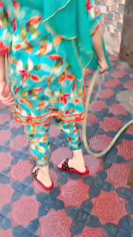 @😭😭😭تنہا زندگی😭😭😭 