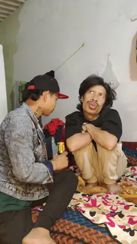 khola ma ulta hanne😅 #funny #foryou #darchula #nepalitiktok #nepalimuser 
