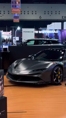 The Dark Horse 🐎 #ferrari #sf90 #carspotting #foryoupagе 