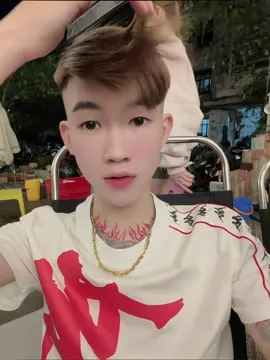 cố trăm lần 😖