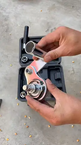 Car tire lug nut remover #lugnut #tire #car #fyp #tools 