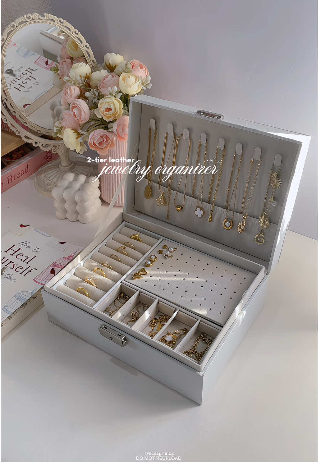 The jewelry box that actually fits everything 😍✨ #jewelrybox #organizer #jewelryorganizers #boxorganizer 