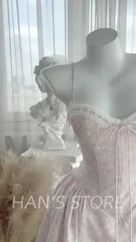 [HAN’S STORE] EM VÁY XINH NHÀ E COVER CHUẨN CHỈNH CHO CE …#vayxinh #vayhoanhi #vaythietke #hot #tiktokviral #hottrend #macdepmoingay #gaixinh #phoidoxinh #vayditiec #váy #viral #trending #tiktokviral 