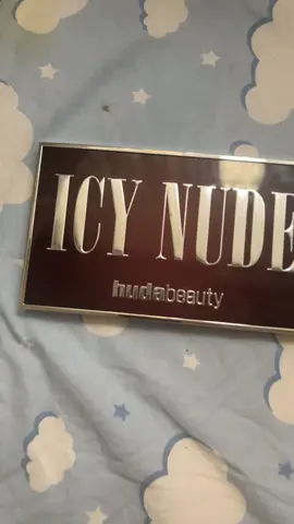 #hudabeauty #icynudepalette #sephora #makeup #fyppppppppppppppppppppppp 