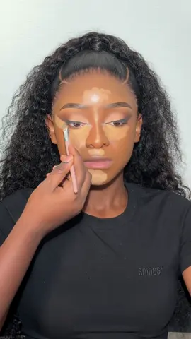 ✨Regarde-moi sublimer ma magnifique cliente @matbeloved  🥰✨ N'hésitez pas si voulez le detail des produits utilisés #makeuptutorial #blackgirlmakeup  #fyp #beauty 