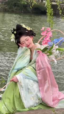 Hanfu, Tang dynasty#Hanfu #China #traditionaldress #ancientchina #汉服 #漢服 #中国 #tangdynasty #fyp #fypシ 