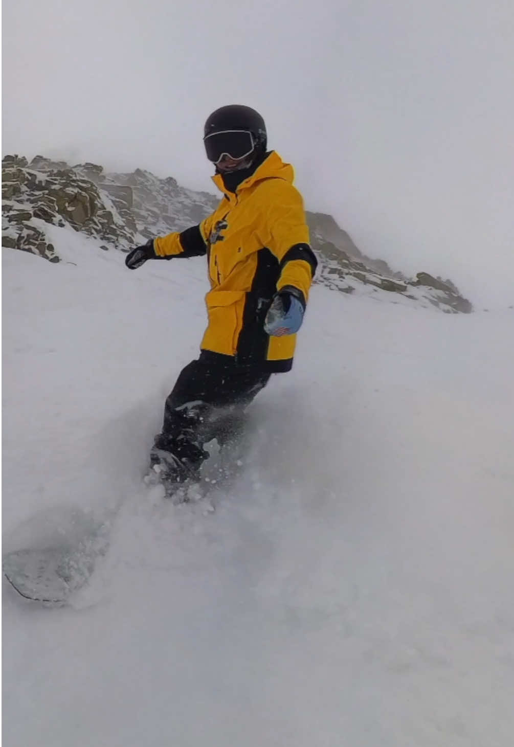 I am so ready for more powder days!  . . #snowboarding #snowboard #ski #skiing #snow 