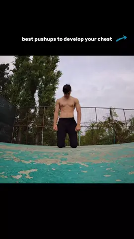 One of the ways to develop your chest #calisthenics #pushups #tutorial #gym #workout 