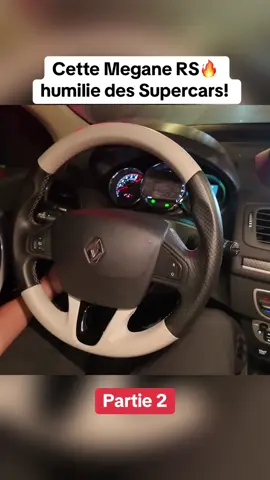 Cette Megane RS🔥 humilie des Supercars! Merci #kaarpro #meganers #voiture 