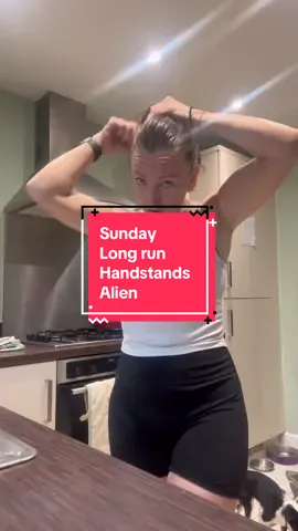 Long run of 8km today as we train for a half marathon in March, and I was chuffed to bits to be able to bring my sister along, she’s been running on her treadmill for a couple of months and has just started outdoor running…it was such a pleasure to be able to coach her along to over twice her previous distance, @⭐️Chrissy⭐️ you are OFFICIALLY a runner now (you already were!) but you have super smashed it. Next week is 9k! Signed up for a handstand class this afternoon and might sign up for coaching if it feels aligned. I’m determined that press handstand is in my future. I’ve been working really hard on building strength lately so it’s time to finesse the handstand training instead of randomly chucking myself upside down.  #yoga #goalsetting #handstandchallenge #longrunsunday #sobersundays 