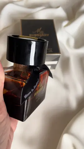 В наличии 50мл My Burberry Black #burberry #парфом #люкс #burberryblack 