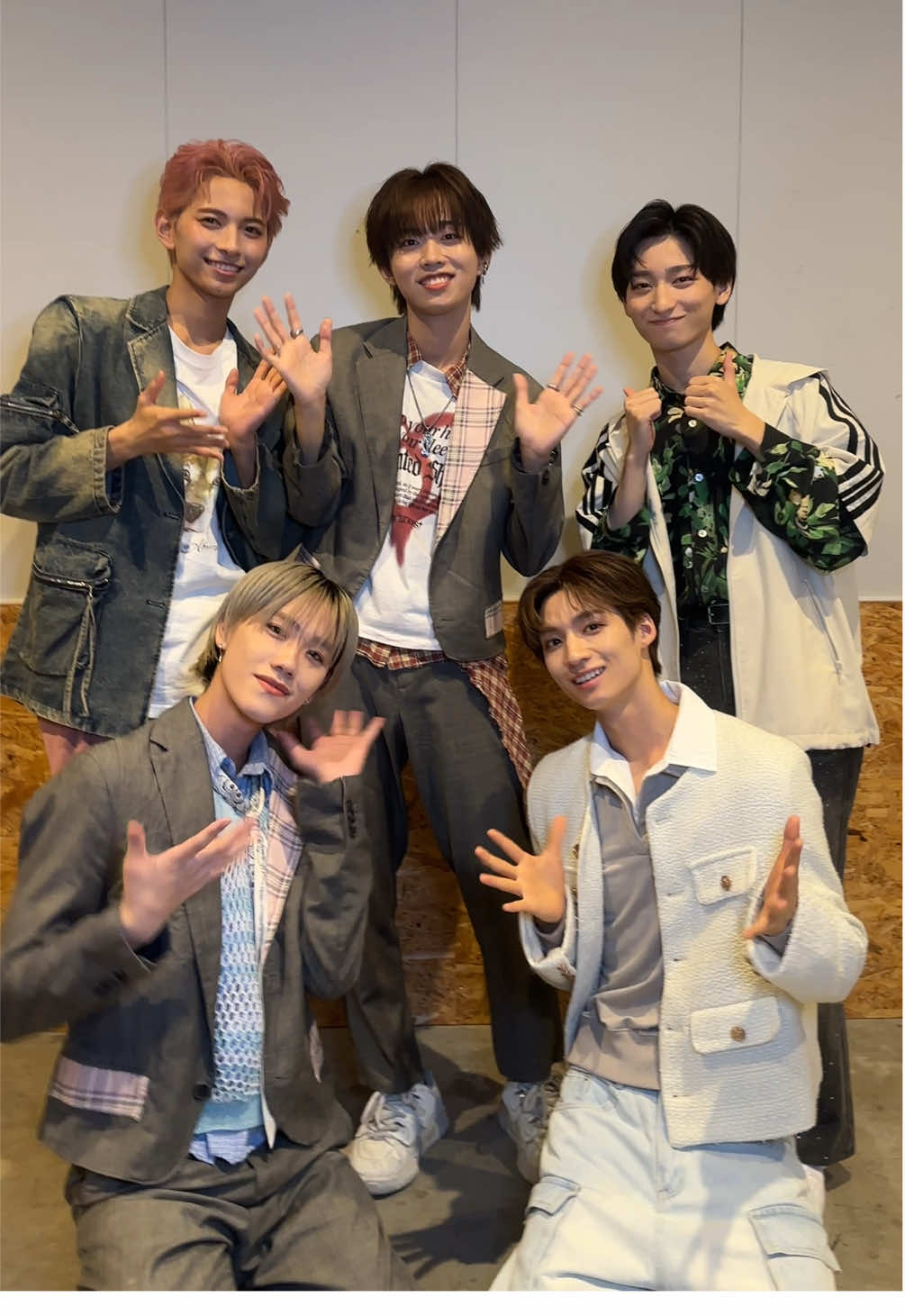 「シャーベット」w/ #ICEx #志賀李玖 さん #筒井俊旭 さん #竹野世梛 さん　　　　　　　　 　　　　　　　　　 コラボありがとうございました！✨️🍧 　　　　　　　　　　　　　　　　　　　 @ICEx OFFICIAL  @シュガー @筒井俊旭 @竹野世梛  #BANGERS  @JIN @REN  ========================= BANGERS Indies 2nd Single 