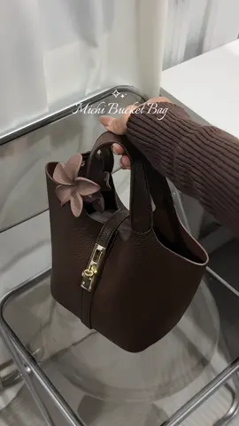 Bucket bag from @michi.mnl 🤎 #bucketbag #michimnl #bagrecommendation 