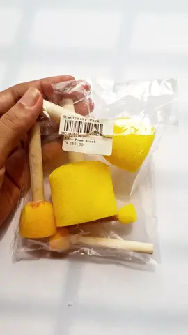 sponge foam brush unboxing In this video I will show you different types of sponge foam brush set size and painting.  #foamcraft #tiktok  #raifaartandcraft #painting #DIY 