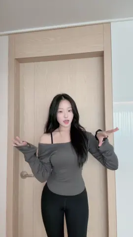 오늘 오랜만에 집앞에 양재천 산책햇다