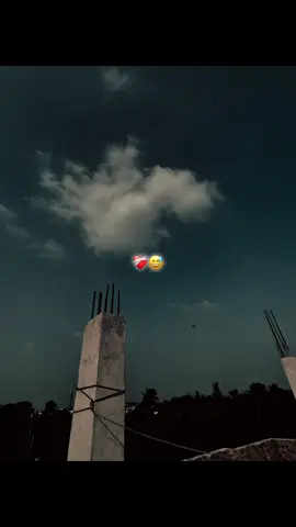 Hum❤️‍🩹😅#fyp #viralvideo #foryou #tiktok #foryoupage @TikTok @TikTok Bangladesh 