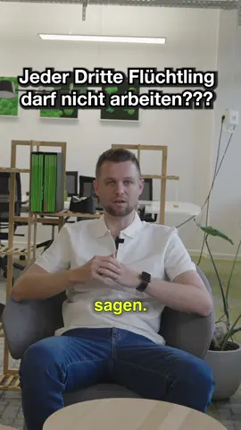 Wenn Ihr weitere Fragen zu Flüchtlingsstatus, Asyl und Arbeitsrecht habt, dann lasst mich das einfach wissen, bevor ihr Hetzte und Halbwissen verbreitet. :)