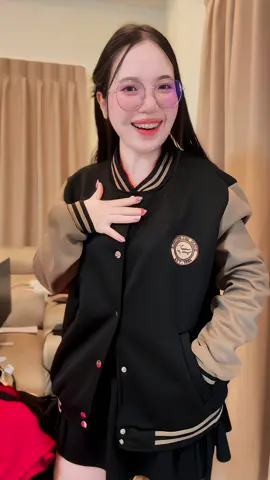 สีดำก็สวย#เสื้อแขนยาว #เสื้อกันหนาว #เสื้อคลุม 