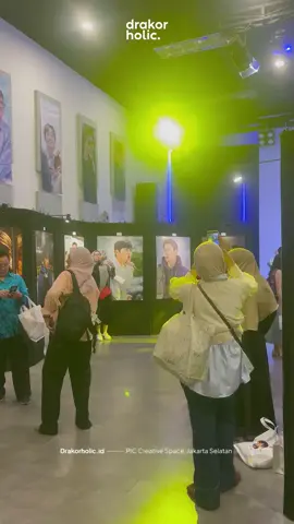 Gak terasa udah 17tahun oppa karir di dunia perfilman, sukses selalu oppa ichang ditunggu flim terbaru nya 🫰🤍 @actor.jichangwook 