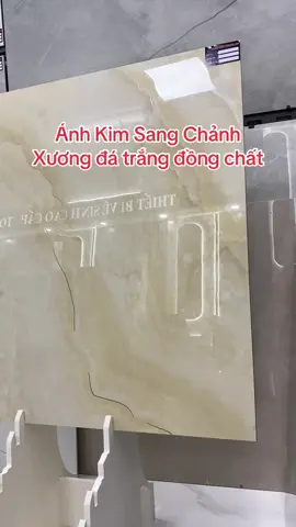 Bổ sung vào bst gạch nhập khẩu Trung Quốc gạch kt 100x100 và 80x80cm, ánh kim vàng sang trọng, men vi tinh siêu bóng, xương đá trắng đồng chất, hàng đa face. Nói tóm lại đẹp xuất sắc 🥰#gachoplat #gachnhapkhau #gachtrungquoc #hungphatporcelain 
