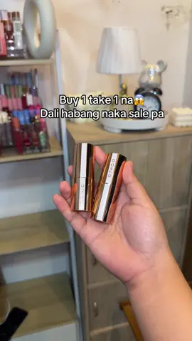 #otwoo #mattelipstick #lippies #fyp #trending 
