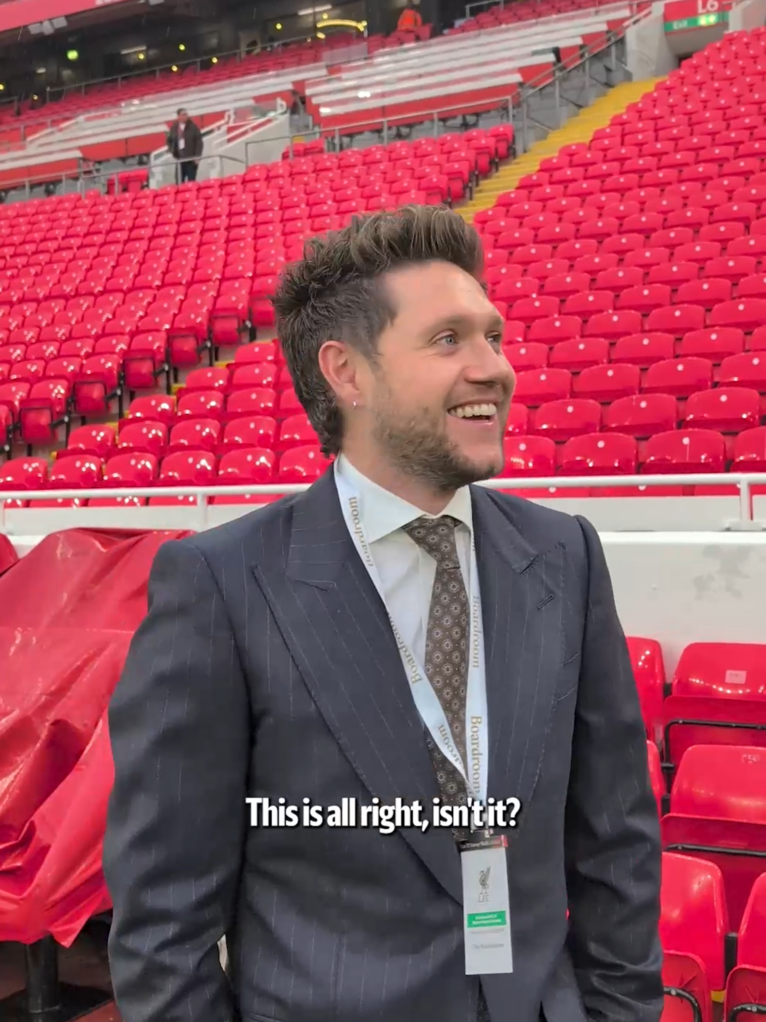 Boston Common Golf investor and musician, Niall Horan, is back at Anfield this afternoon ahead of #LIVMUN 🙌#LFC