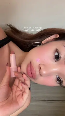 ITS ON BUY 1 TAKE 1 TIL OCT 23! i'm using the shade So Comfy! 💗 @ViceCosmeticsPH 