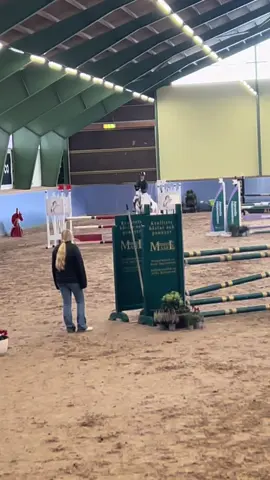 Jisses vad fin i dagens LA+🥹🩵 Bästa rundan på hela helgen snabba dessutom men tyvärr rullade sista bommen🥲 Är sååå nöjd över Thunder hela helgen🩵✨#mcthunder 